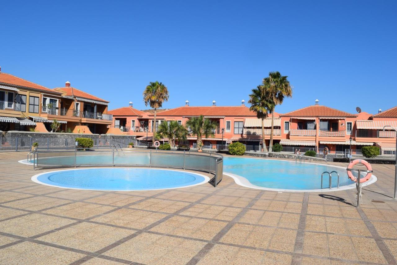 Victoria Family Apartman Tenerife Costa Del Silencio Eksteriør bilde